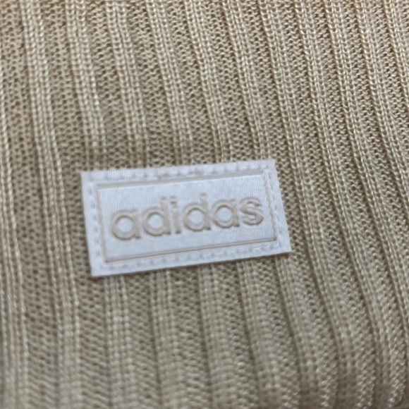 Adidas Women’s Beanie - Picture 3 of 4